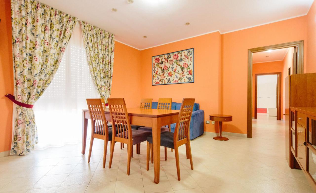 Casa Elena Apartment Алгеро Екстериор снимка