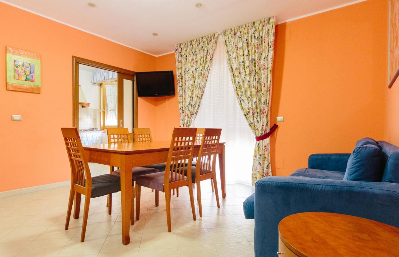 Casa Elena Apartment Алгеро Екстериор снимка
